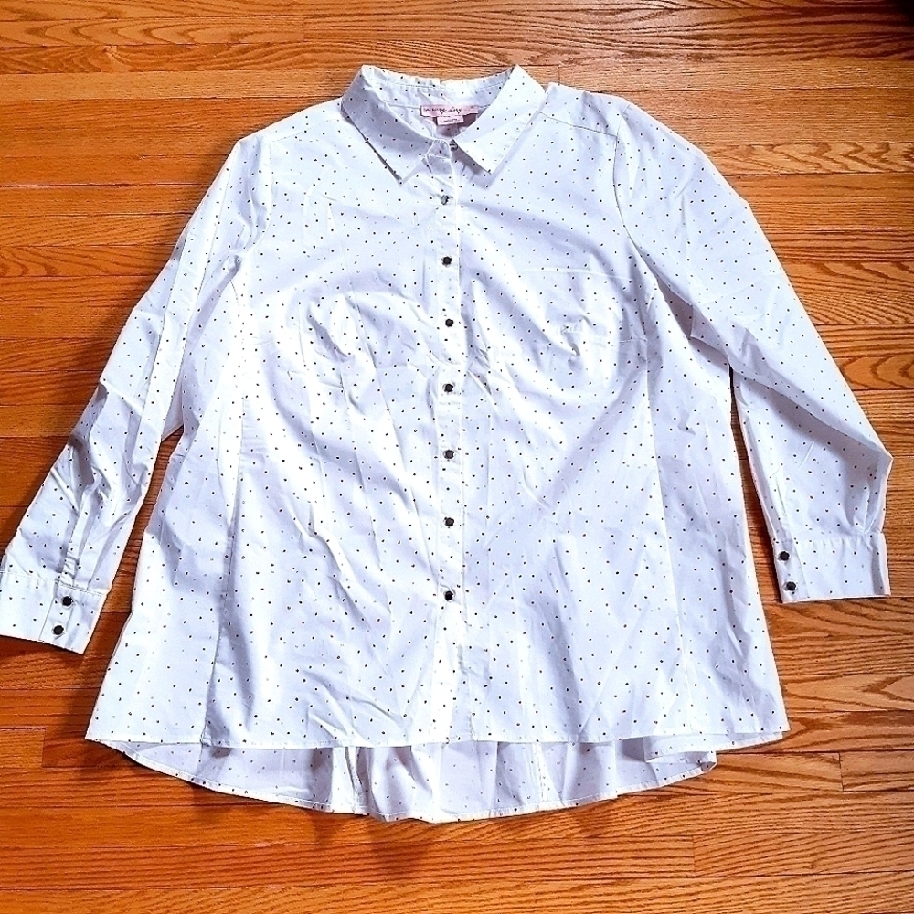 Penningtons MATURNITY white button-up blouse with black and red heart print 2X